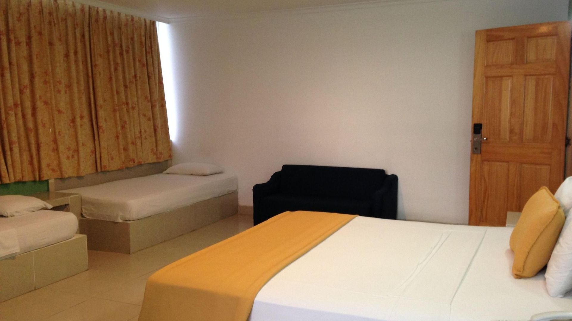 Premium Hotel 3*