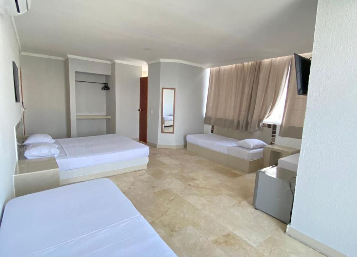 Premium Hotel 3*