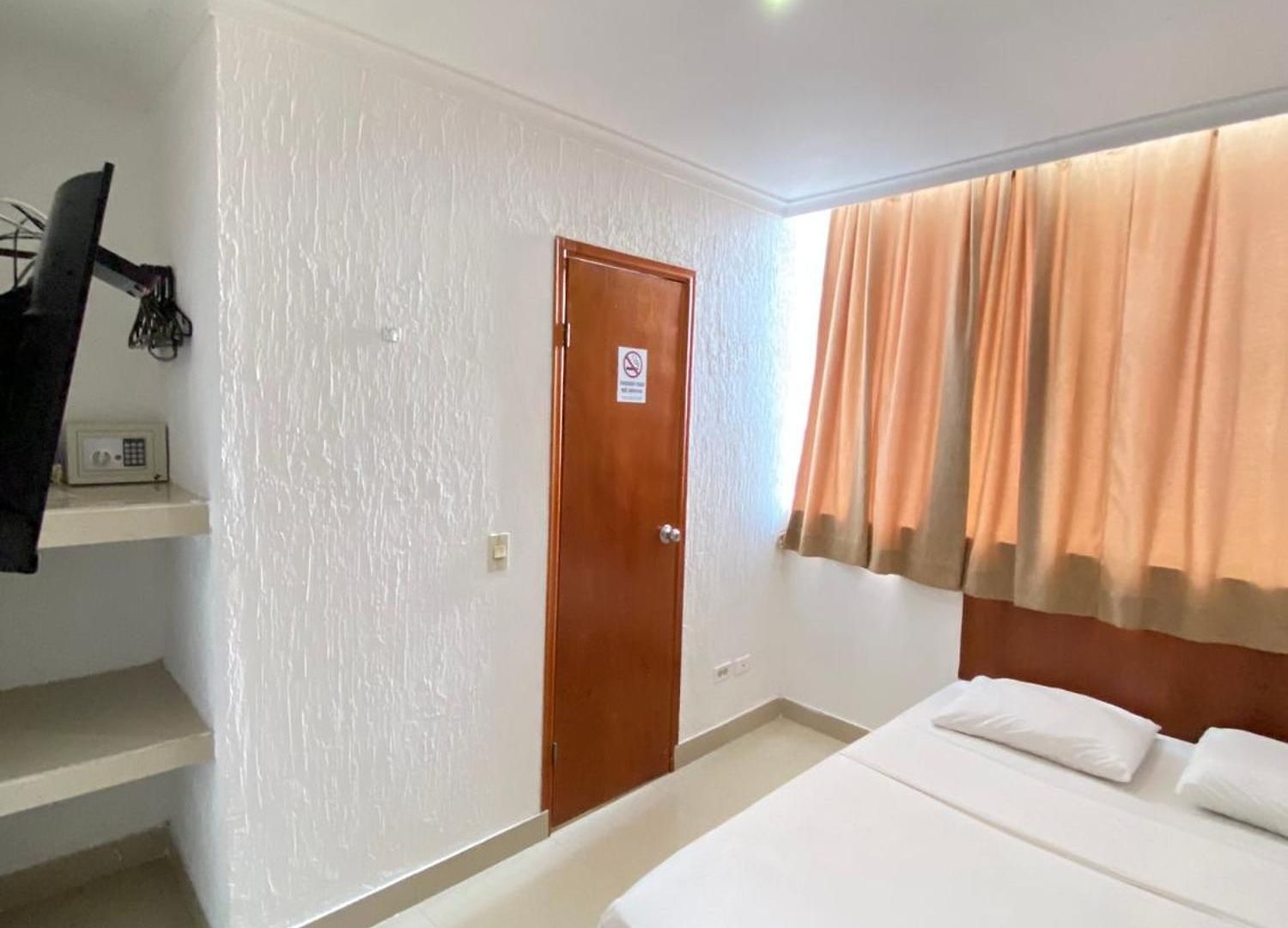 Premium Hotel 3*