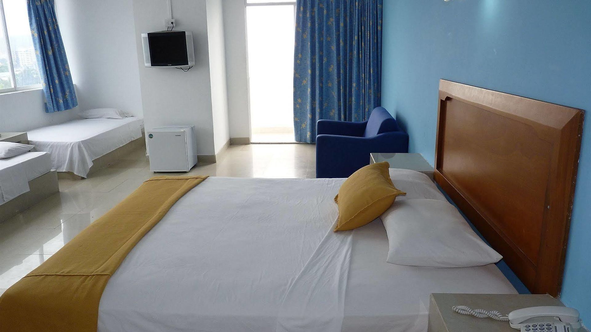 Premium Hotel